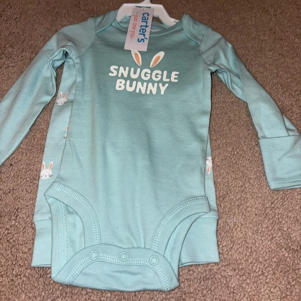 Two baby girl outfits three months carter’s and cloud Island NEW
